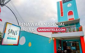 Sans Hotel Pippo Yogyakarta